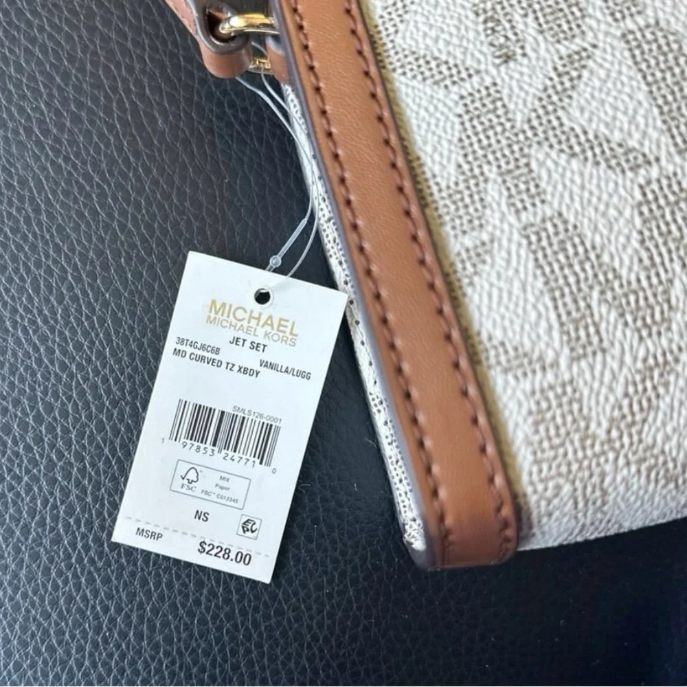 Michael Kors Brown and Cream Signature Crossbody Bag - Picture 3 of 5